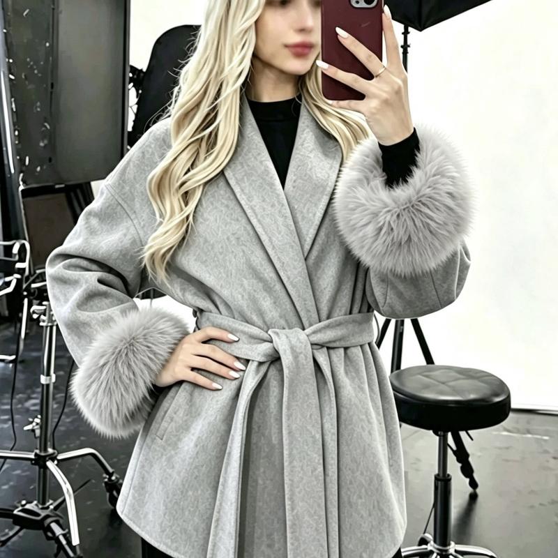 High Quality Women's Short Double-Faced Wool Blend Coat Lace-Up Patchwork Fox Fur Cuff Elegant Commuter Winter Outerwear
