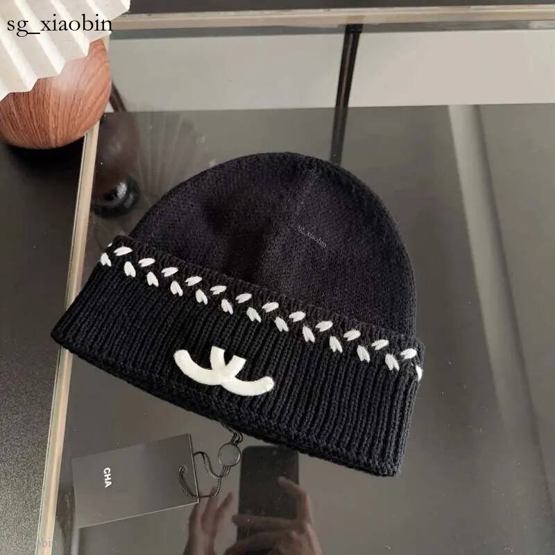Beanies Designers Beanie Knitted Hats Letter Winter Hat Outdoor Cold Protectionwarm Plush Soft Fashion Men And Women Hot