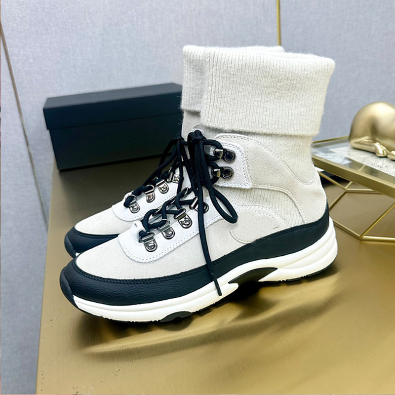 Designer Womens Knitted Short Boots Luxury Personalized Knitted Splicing Calf Leather Shoes Upper Lace up Short Boots Womens Outdoor Classic Wearing