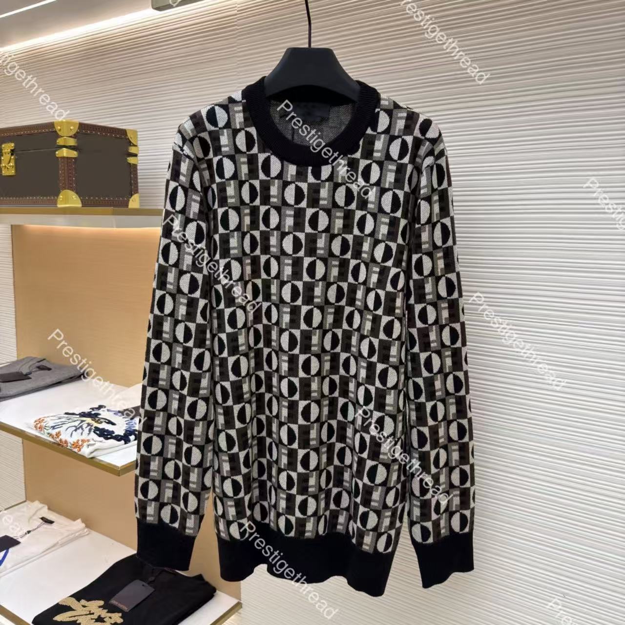New Fall/Winter Pullover Color-Block Wool Sweater, Jacquard Wool Yarn, Round Neck Designer High-Quality Men's Sweaters with All-Over Vintage Le