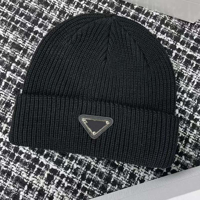2026Luxury beanies designer Winter Bean men and women Fashion design knit hats fall woolen cap letter jacquard unisex warm skull hat AAAA+