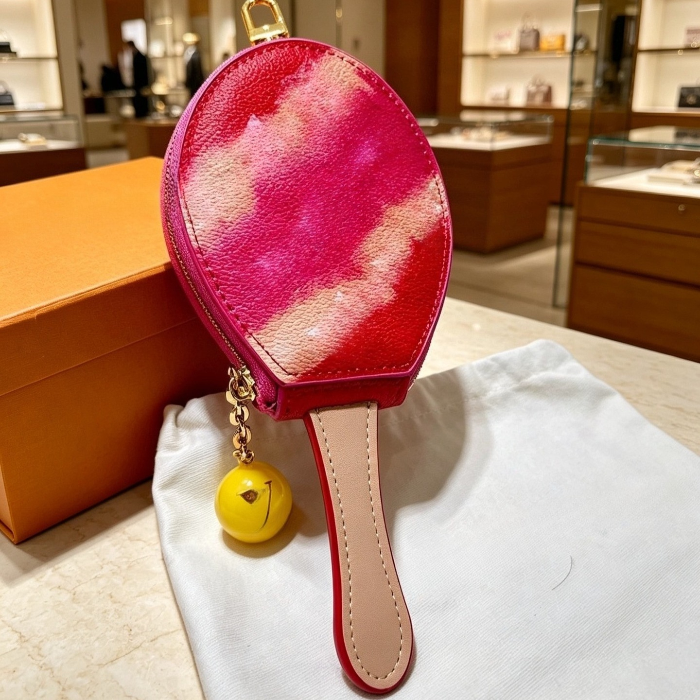 Designer Keychains Bag Charm for Women Tennis Racket Bag Pendant Decoration Bag Accessories Key Chain