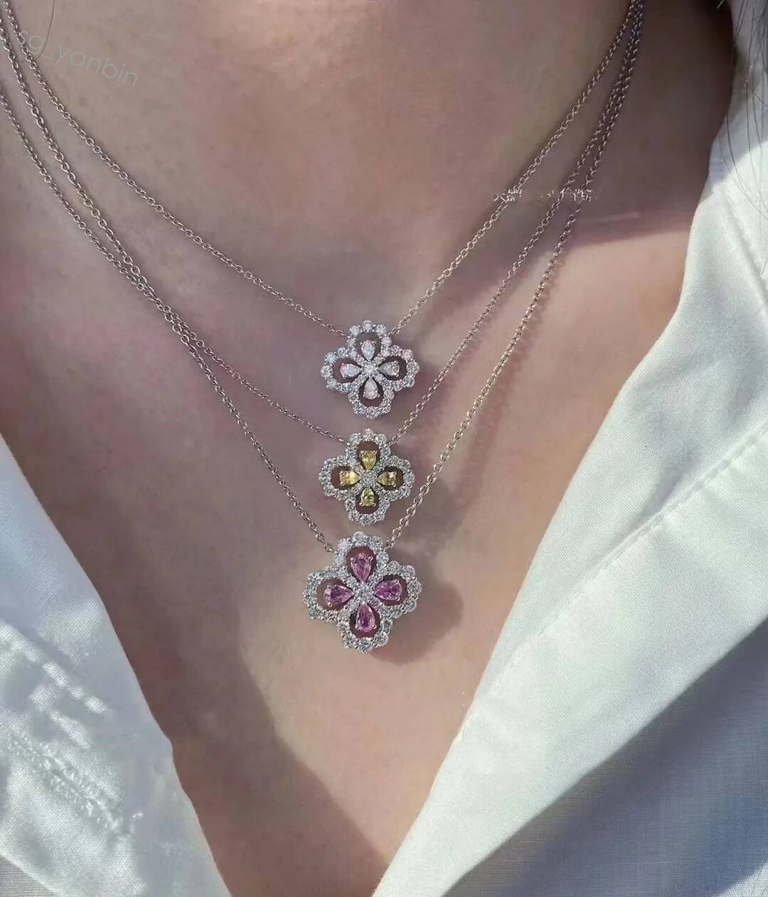 Designer HW Loop 25Sterling Argent Diamant Pendentif Trèfle À Quatre Feuilles Collier Femmes Personnalisé Mode Minimaliste Tendance Clavicule Cha