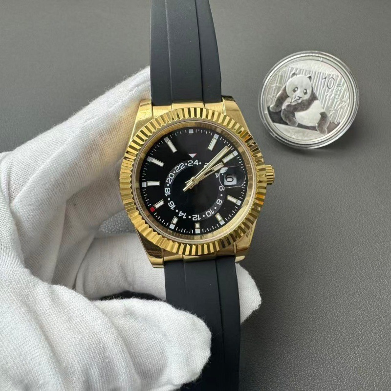Elegant Business Trend Luxury Round Dial Watch Men's Rubber Strap Stainless Steel Strap Classic Designer Wristwatch 42mm with Gift Box