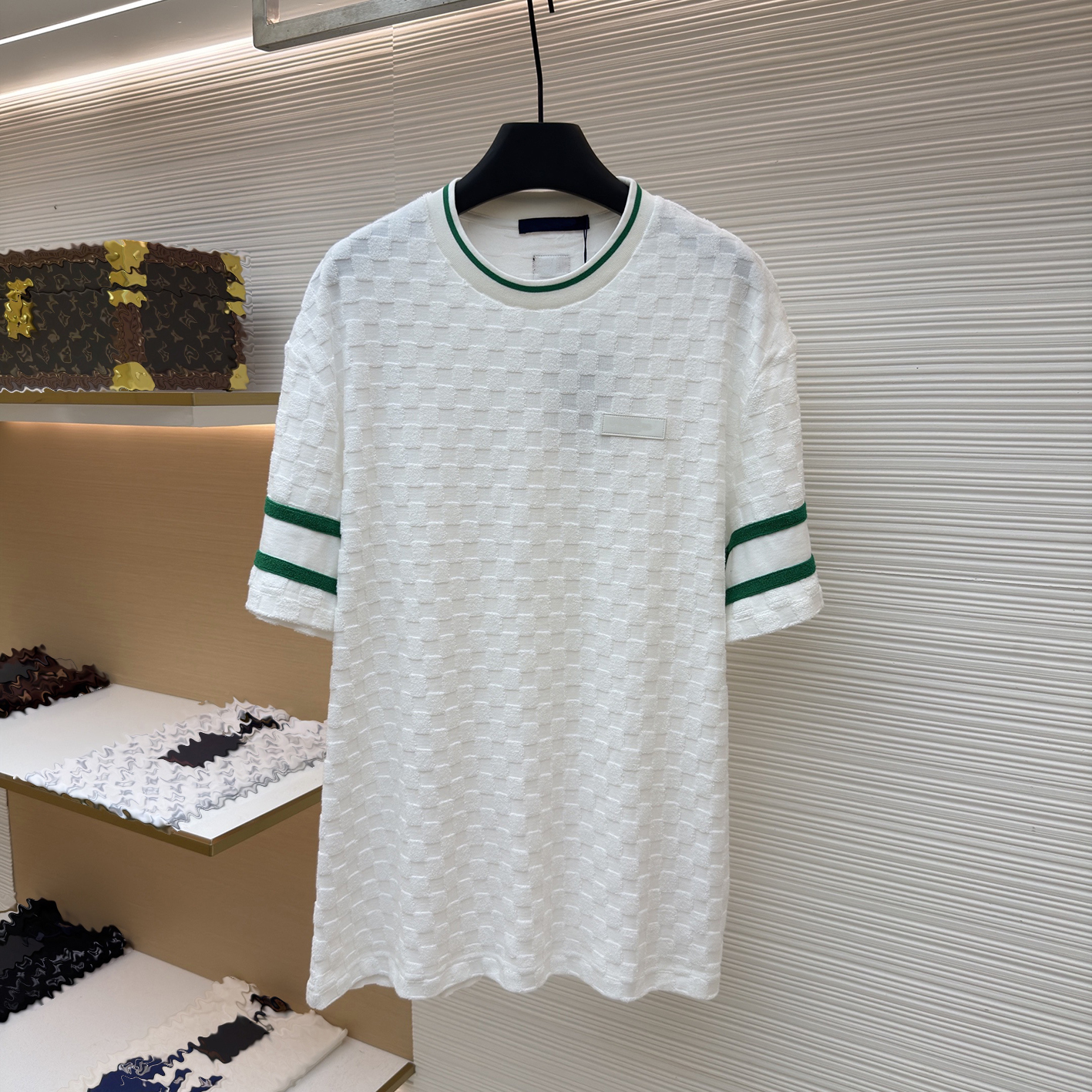 Designer brand clothing high-quality men's white checkered texture short sleeved T-shirt, green striped round neck T, woven logo small loose un