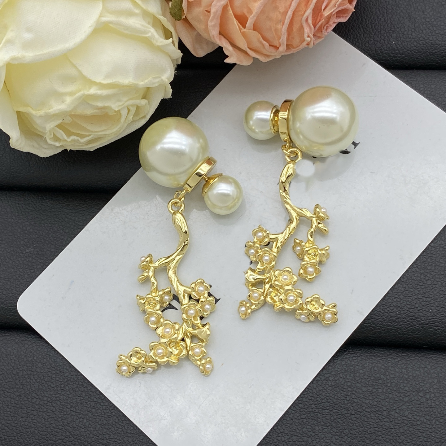 Designer high-end jewelry pearl earrings with small flower, rhinestone bow, tassel, cute earrings 9996666