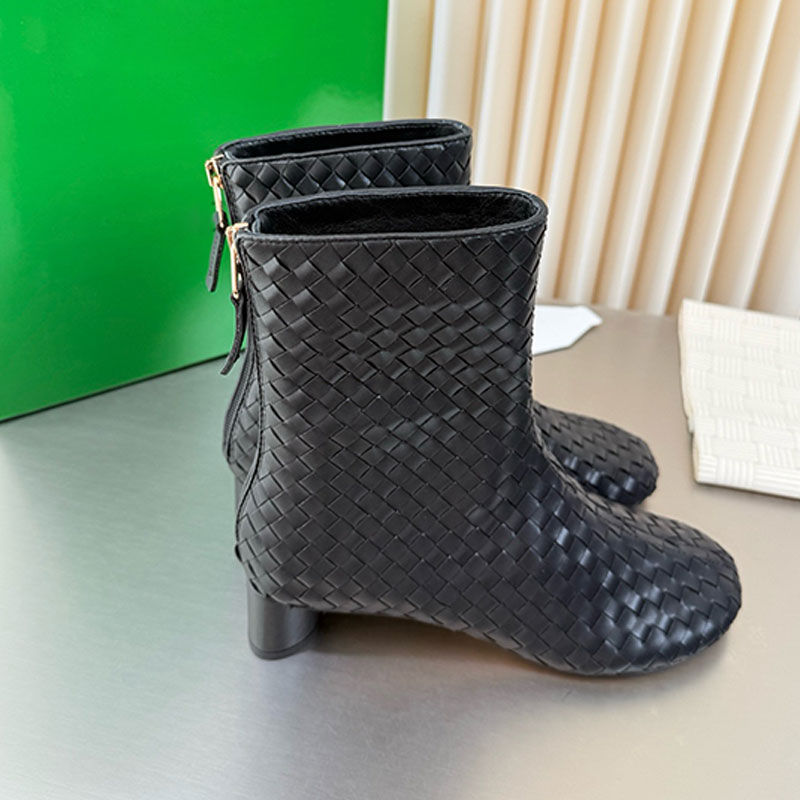 Cherry Ankle Boot Luxury Womens Cat Heel Boots Back Zipper Closure Bean Anti Slip Rubber Leather Outsole Designer Lntrecciato Leather Kitten Human A