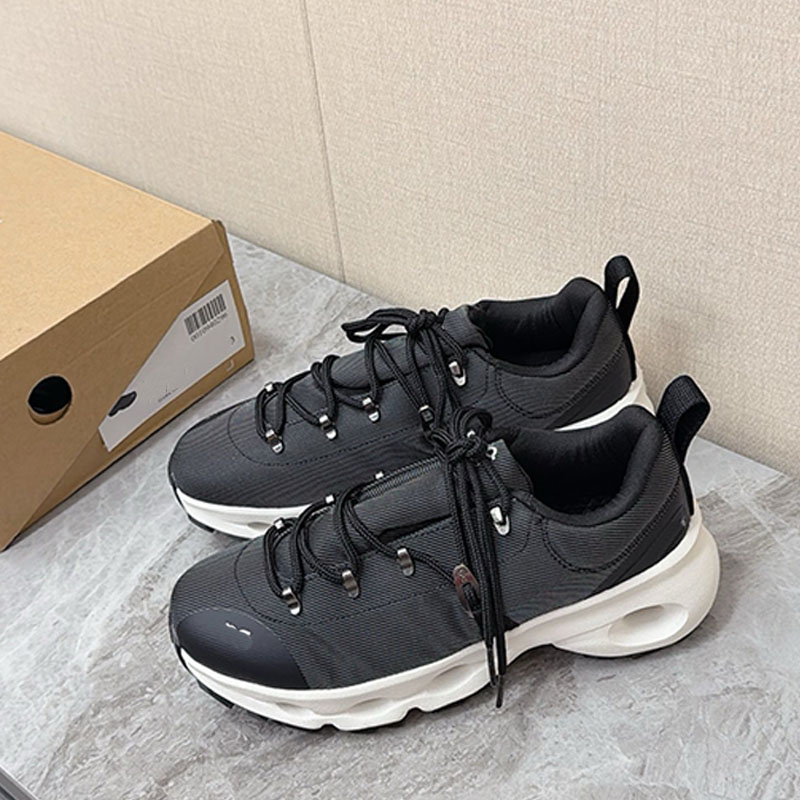 Designer Running Sneakers Chaussures de sport d'alpinisme Hommes à la mode Femmes Baskets respirantes en plein air Nuage creux Semelle épaisse