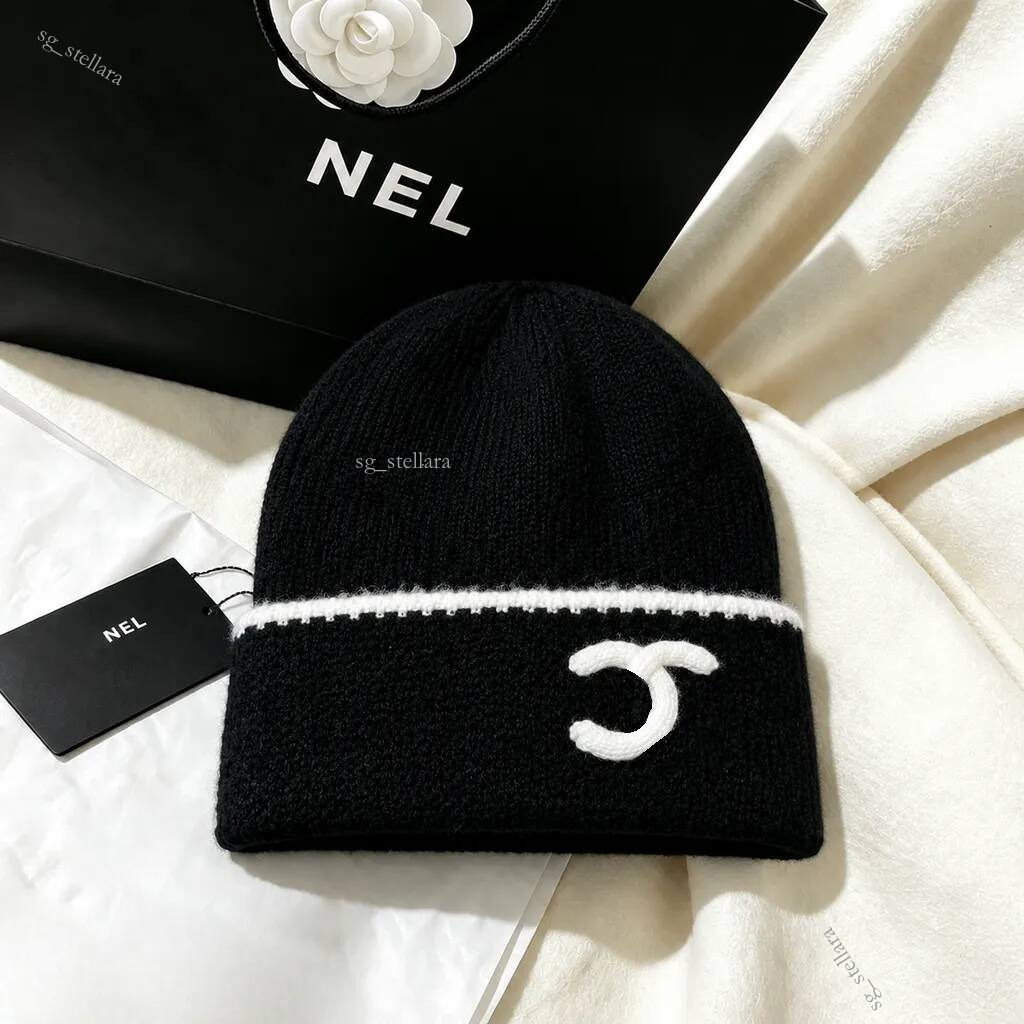 Winter Luxury designer beanie women and men letters skull caps bonnet hat classic logo Soft Cashmere Street Fashion Beanie Hats autumn winter Ele