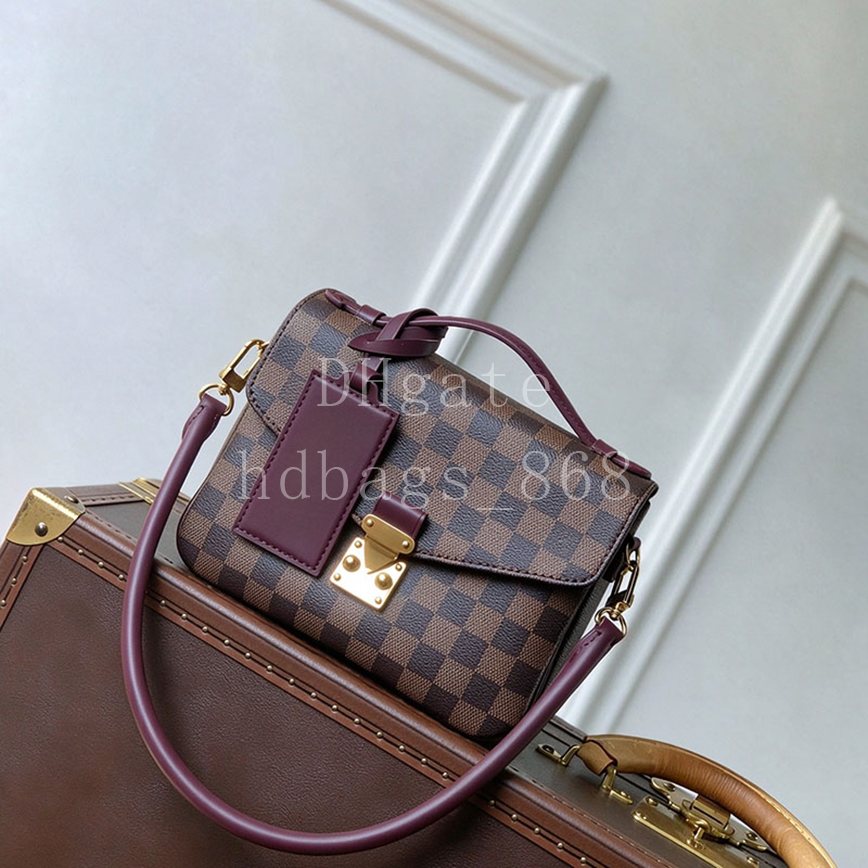 Master quality Designer Handbag Luxury Crossbody bags Fashion Flap bag cowhide leather Shoulder bag 21.5cm With box LP32A