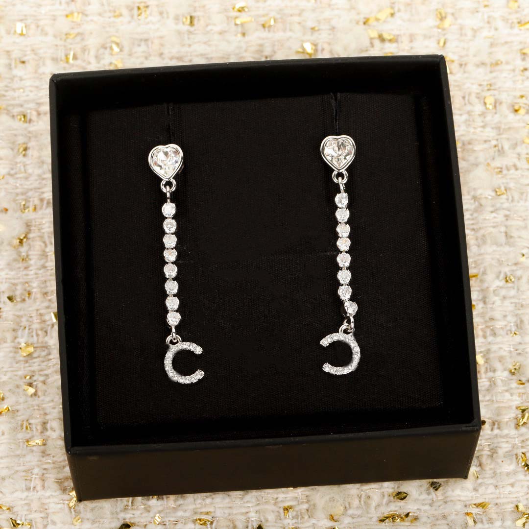 Boucle d'oreille à breloque de qualité de luxe avec diamant en plaqué argent avec boîte à timbres style simple PS2162