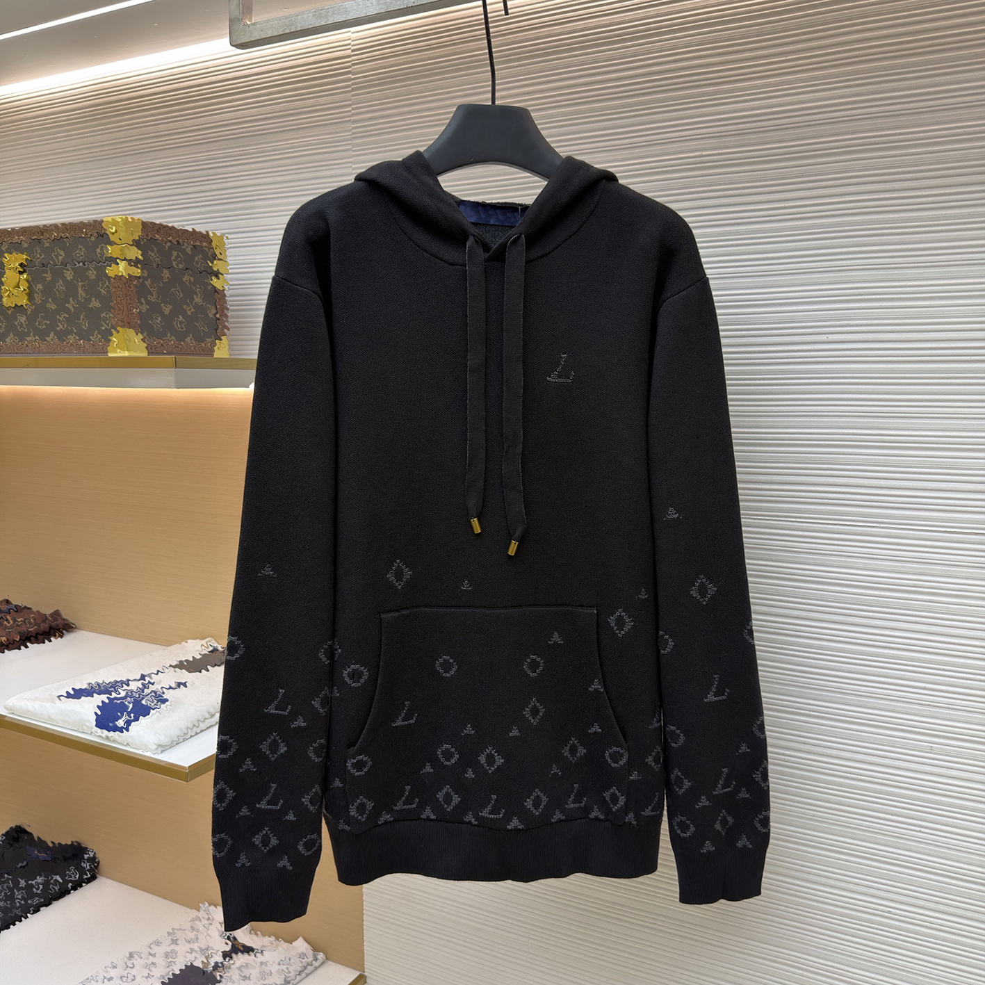 Designer brand clothing, high-quality men's black hem sleeve gradient floral hooded sweatshirt, kangaroo pocket loose sweatshirt, unisex light
