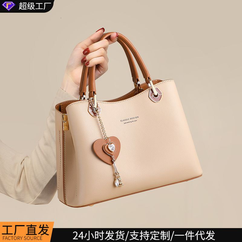 Sac De Designer Vintage De Luxe Nouveau Sac À Main Pour Femme Automne Hiver Mode Élégant Élégant Maman Cadeau D'anniversaire Polyvalent Haut De G