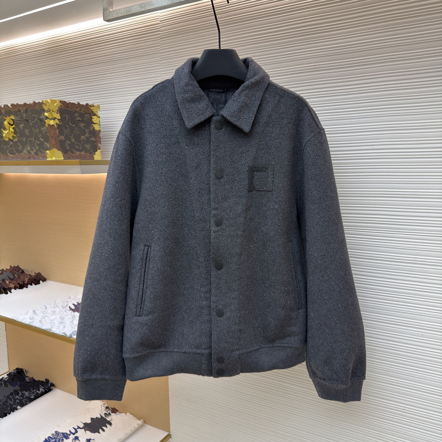 Designer brand clothing, high-quality men's outerwear, jacket, short jacket, linen gray wool blended woolen jacket, ribbed closure, commuting c