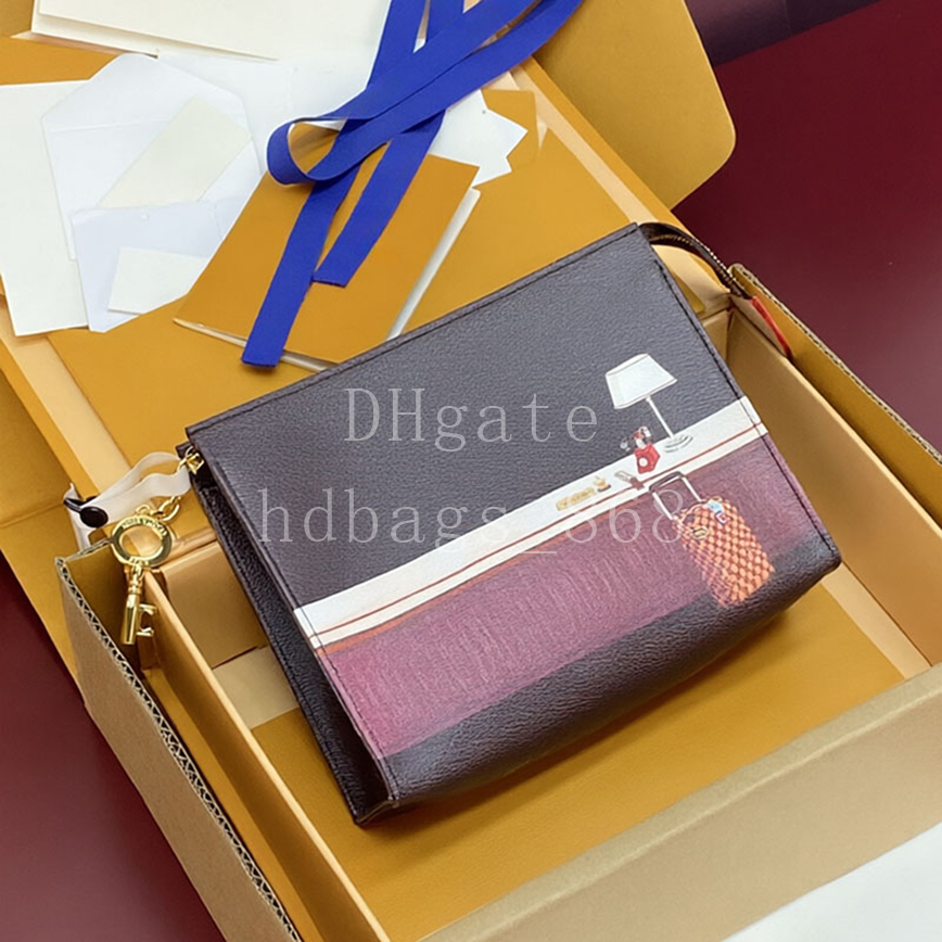 Poche Toilette bag Master quality Designer Clutch bag bathroom bag Luxury Handbag vanity bag 19cm With box LP31B