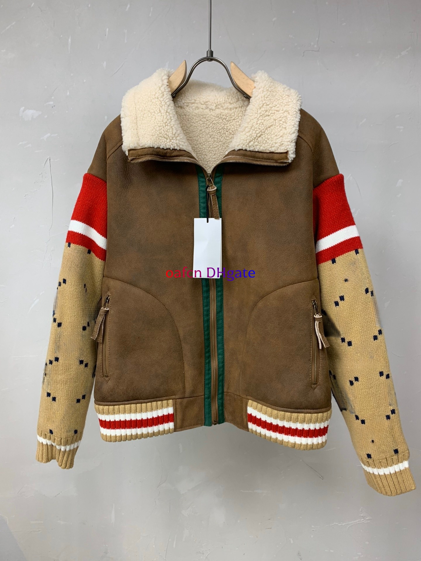 Designer Jacket men leather fur jackets Winter Fleece-lined Jacket Thickened Warm Long Sleeves Coat Luxury Mens Jacket Wool Knitted Fur Integrated 3