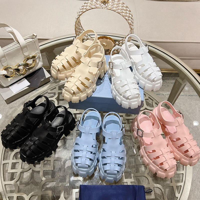 Nouveau Designer Diapositives En Caoutchouc Plate-Forme Sandales Femmes Sandales De Pêcheur Fermé Toe Cage Sandale Été Découpe Gladiateur Chaussu