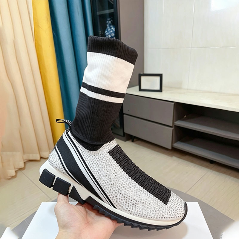 Avec boîte Designer Crystal Chaussette Bottes Pour Hommes Femmes Strass Tricot Haut Haut Bottes Sneaker Mi-mollet Couple Bottes Plateforme Slip O