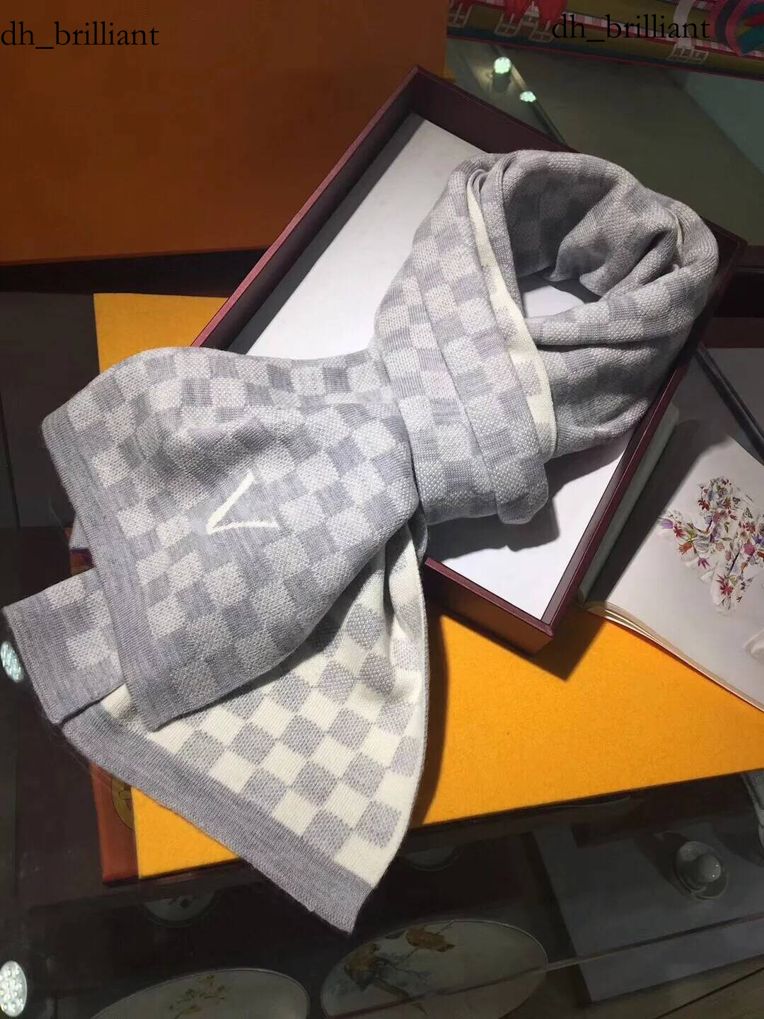 Écharpe en laine de luxe de créateur automne hiver pour hommes femmes chaud et confortable touche à la mode artisanat exquis style classique 45x1