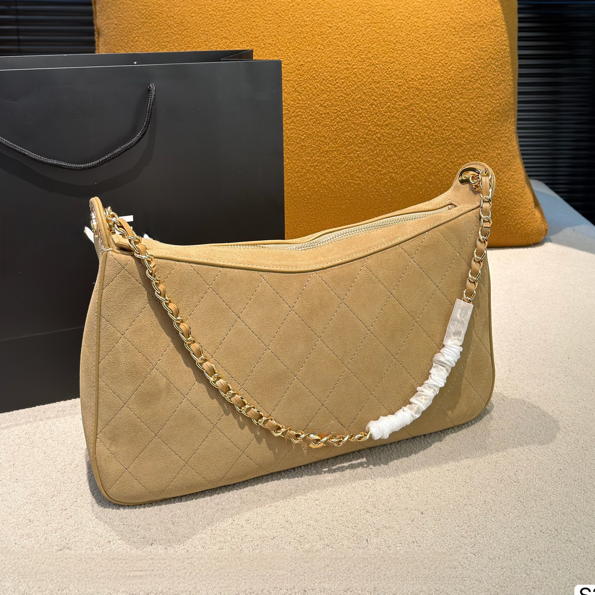 Quilted Chain Shoulder CC Bag for Women Classic Rhombus Lattice CC Hobo Bag Fashion Designer CC Bag Soft Texture Daily Crossbody Purse Trendy Casual