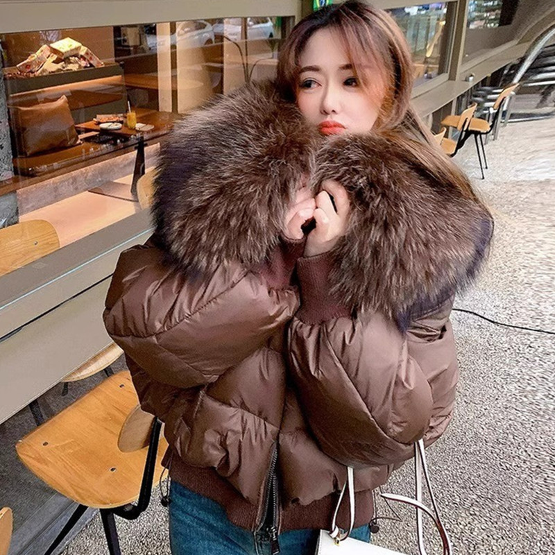 Women s Fur Faux 2023 Winter Puffer Jacket Women Thick Warm Short Parkas Real Natural Raccoon Female Loose 90 White Duck Down Coat 230920