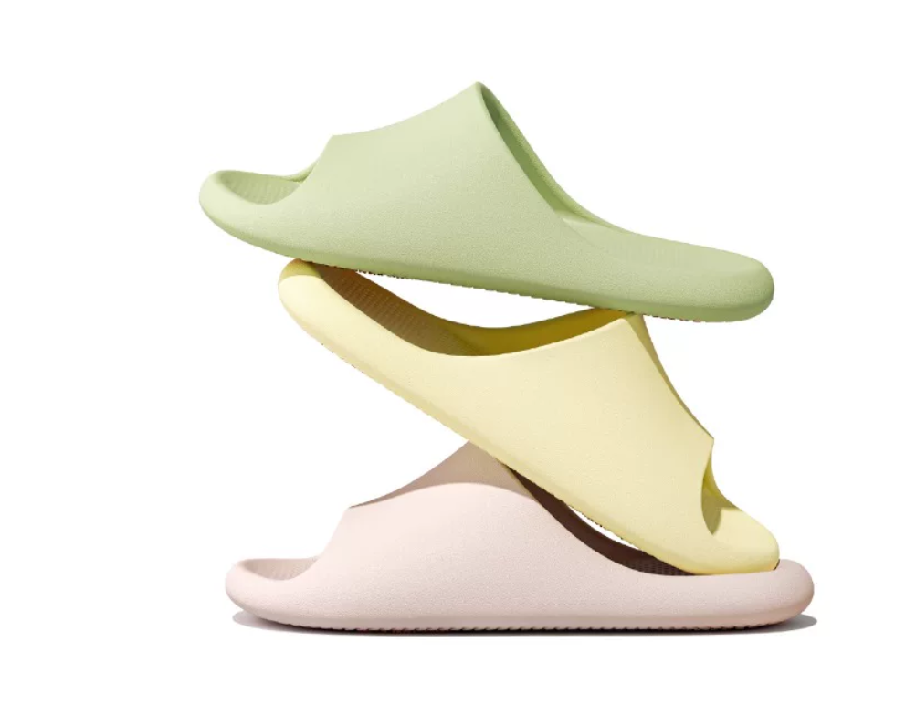 Designer dames femmes femmes chaussures d'été chaussures en plein air plage pantoufles dames classique mode décontracté