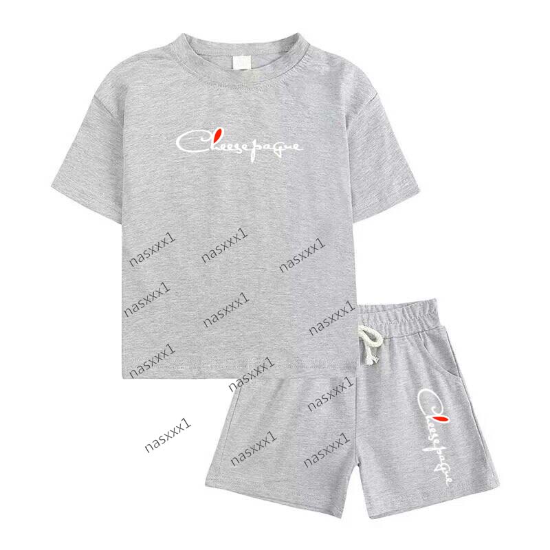 Été à manches courtes enfants ensemble lettre imprimé sport gris T-shirt Shorts 2 pièces ensemble enfants garçons filles marque de mode survêteme