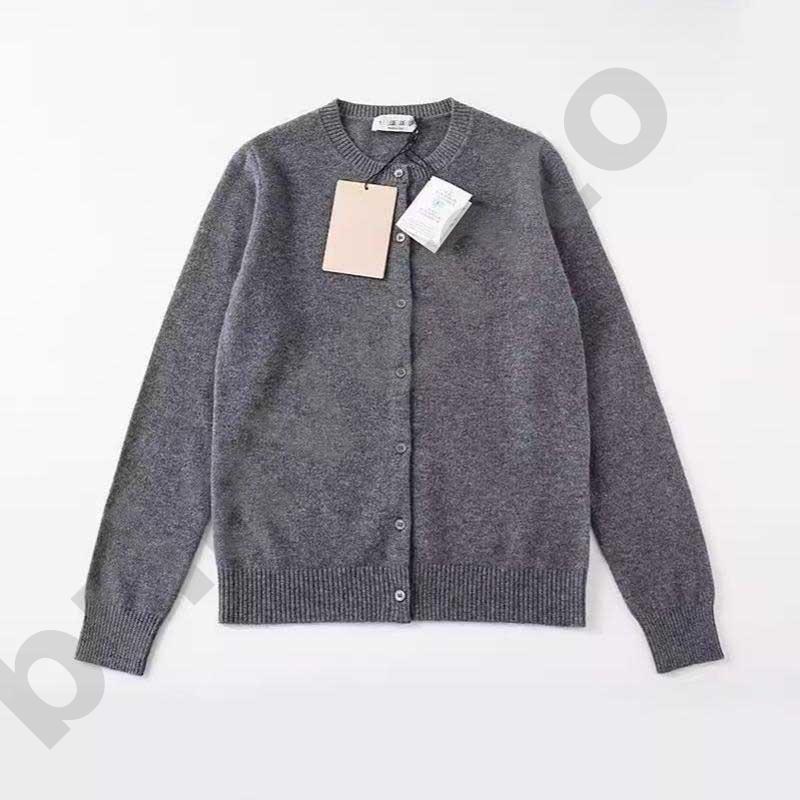 Cardigan en tricot doux à col rond et manches longues boutonné sur le devant - Haut en tricot uni - Silhouette minimaliste - Coupe ajustée et déc