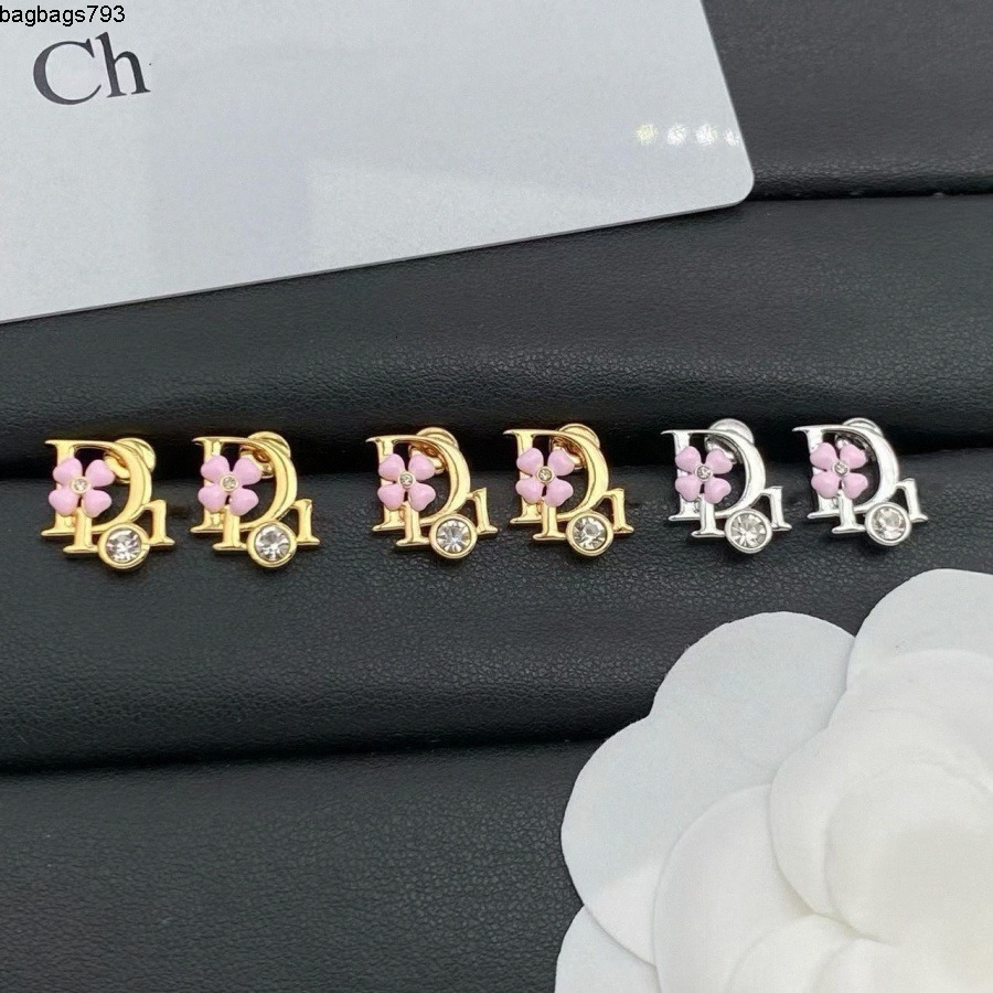 Stud Flower Four leaf Clover earrings for women pink flower designer Jewelry diamond Studs All match elegant Classic fashion style gifts