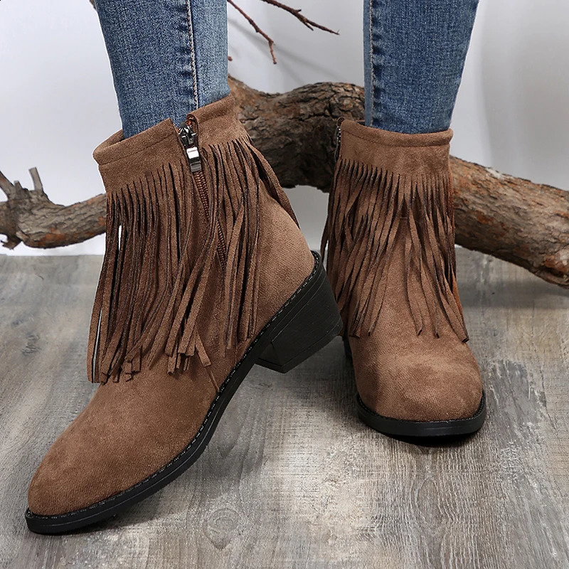 Vintage Fringe Western Cowboy Boots Women Autumn Fashion Suede Square Heels Ankle Boots Women Pointed Toe Med Heel Short Botas 240830