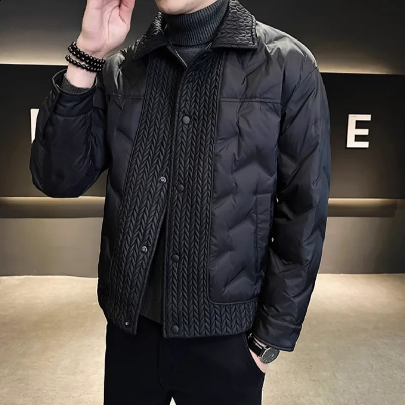 High Quality White Duck Men Down Jacket Autumn Winter Warm Wheat Process Solid Color Fashion Loose American Tooling Mens Coat 240830