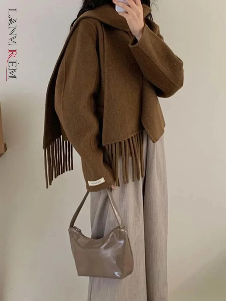 LANMREM Buckle Wool Scarf Coats For Women Korean Style Loose Double-sided Long Sleeves Short Style Female Fashion Winter 2DA2898 240830