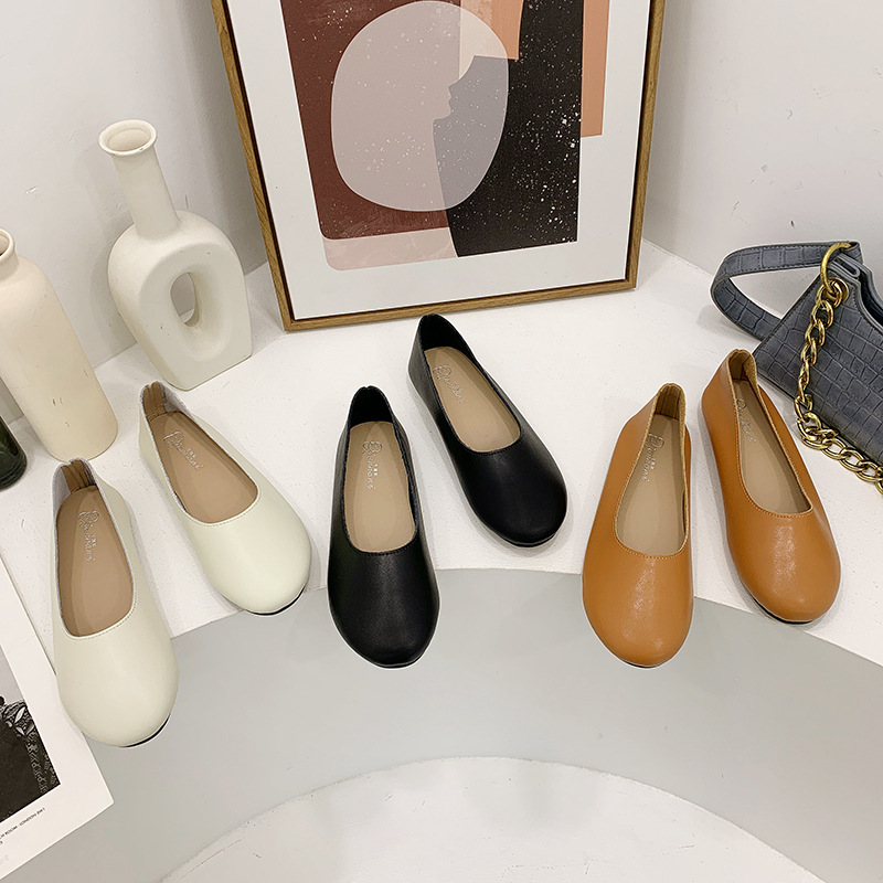 plateaux en cuir authentiques Femmes Round Toe Bouche peu profonde Chaussures de travail Douces Bottom Slip on Mandis femelles Mocasins à la boue