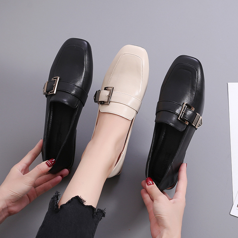 Ceinture de boucle en métal chic petite chaussures en cuir femme 2025