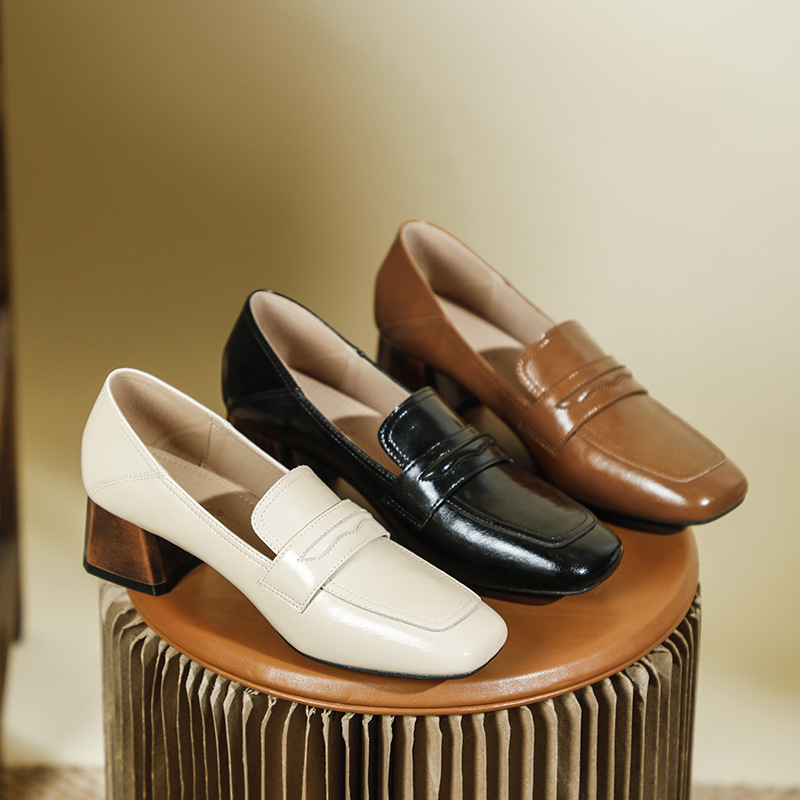 Véritable cuir oxford Femmes 2025 Flats peu profonds Chaussures de bureau en cuir britanniques British Square Toe talons épais