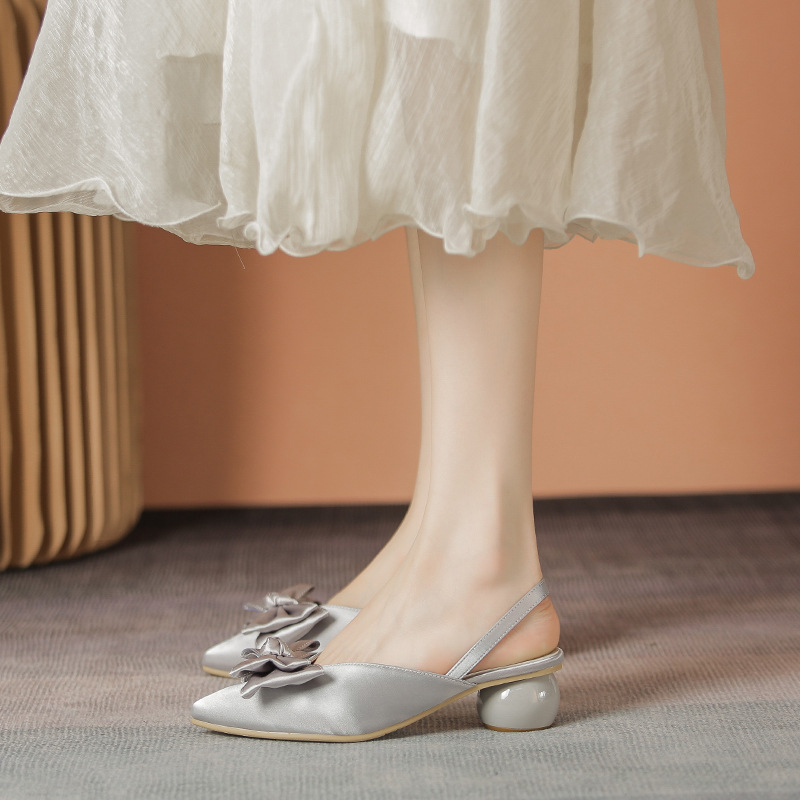 Toe pointu en soie papillon-nœud rond talon sandales femmes sgback chaussures d'été sage sier gris arc sandalias mu b5b1