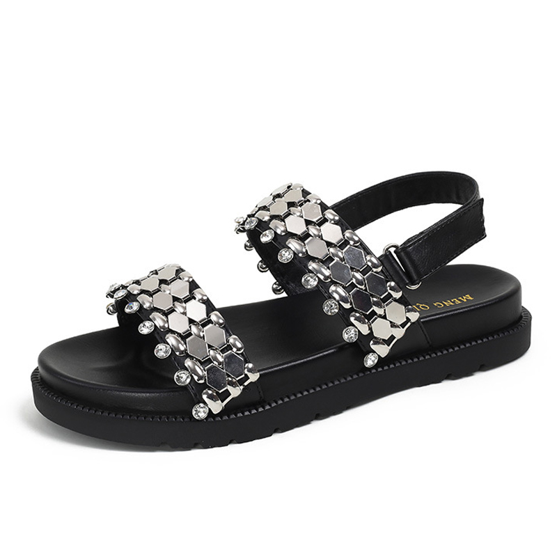 Sandales de rivet métallique femmes 2025 Chaussures à talon épais dames sgback cheville hookloop sandalias mujer pantoufles plats beac 45ab