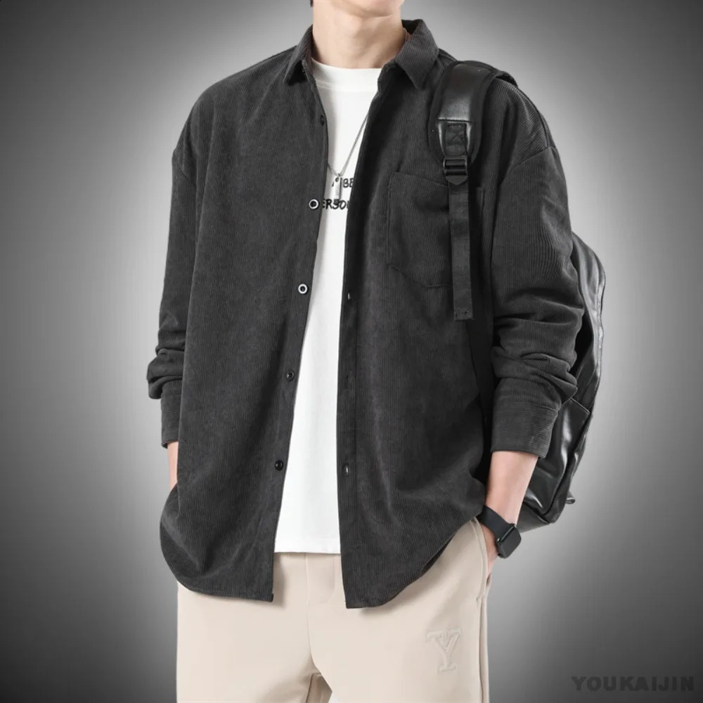Mens Korean Corduroy Shirt Casual Shacket Solid Color Long Sleeve Button Down Collared Spring Autumn Lightweight Jacket Tops 240902