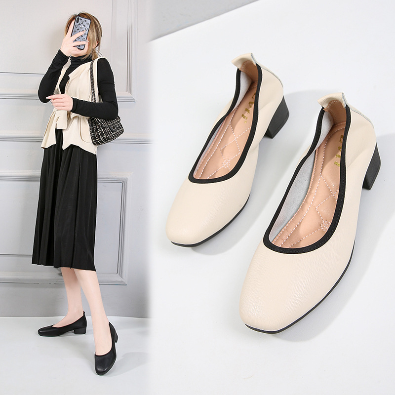 Plus taille 34-43 Grand-mère pour femmes 2025 Slip peu profond sur chaussures de bureau Femme Flats Toe à talons épais Muis de limous m 5c6a