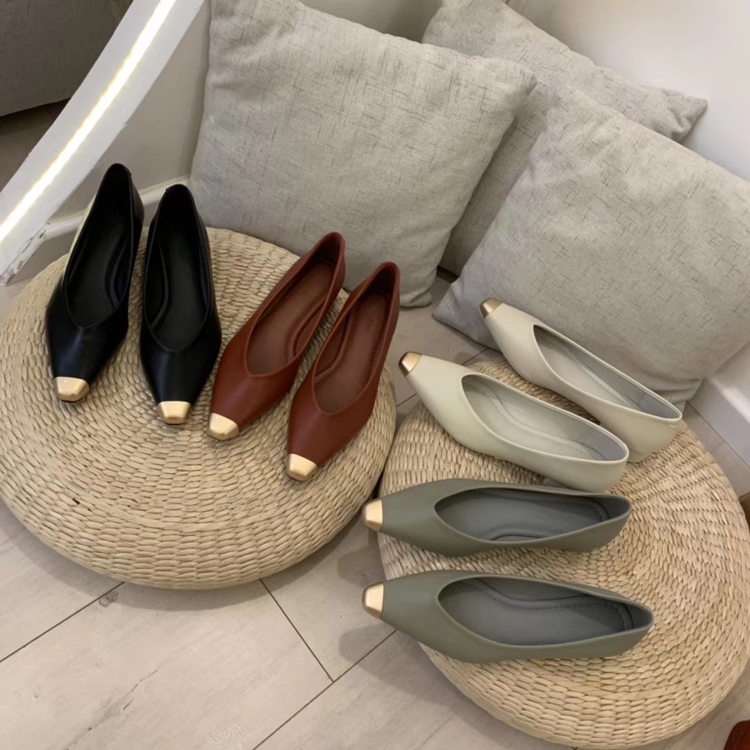 Metal coréen pointu à bout plates femme ballerina chaussures de baskets élégantes femmes feuilles peu profondes limards patchwork moccasi df88