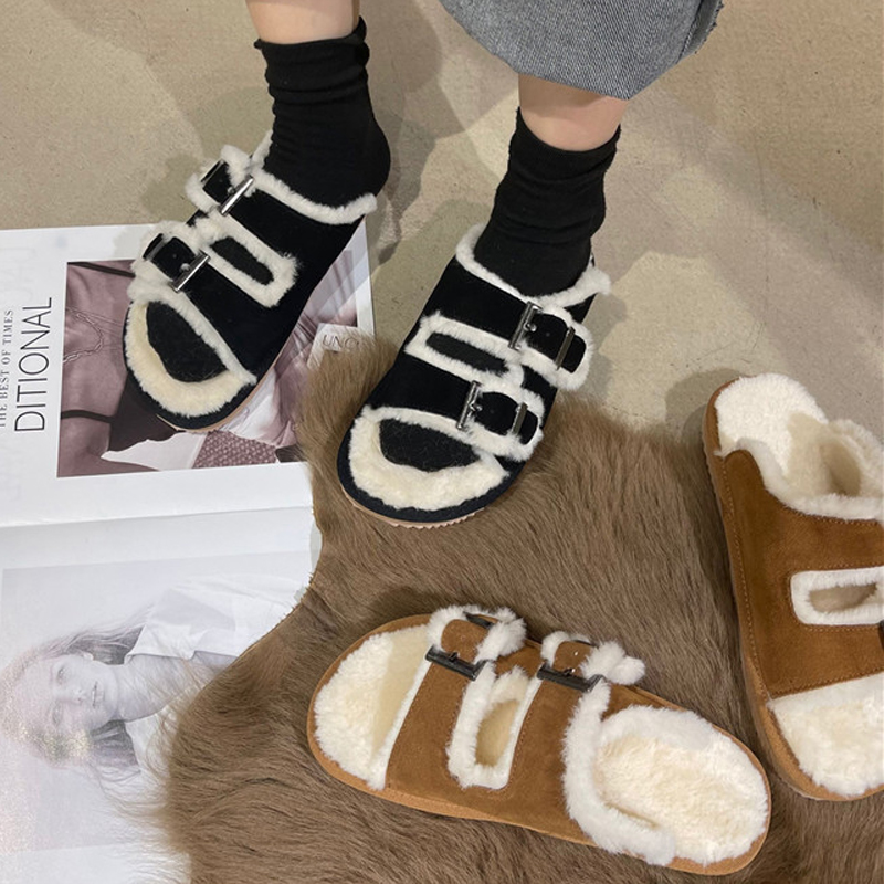 2025 Double ceinture boucle pantoufles en laine Femmes Chaussures en cuir authentiques glisses de fourrure d'hiver sandales plates Femme Lambswoo
