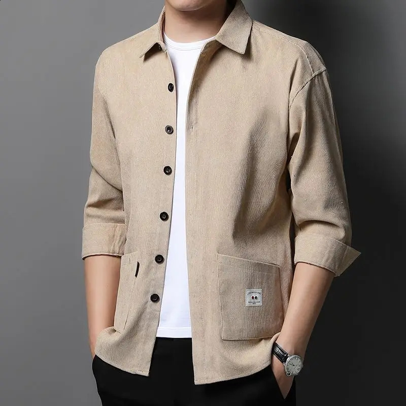 Mens Spring and Autumn Long Sleeved Shirt Loose Casual Solid Pockets Epaulet Square Neck Corduroy Button Cardigan Tops 240902