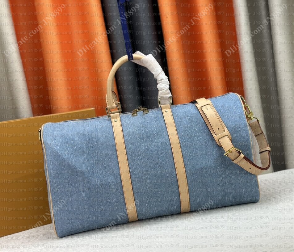 Designer Bag duffle bag Men women fashion travel luggage duffel bags Large capacity Zipper canvas Crossbody Bag 50cm creative classic expediency