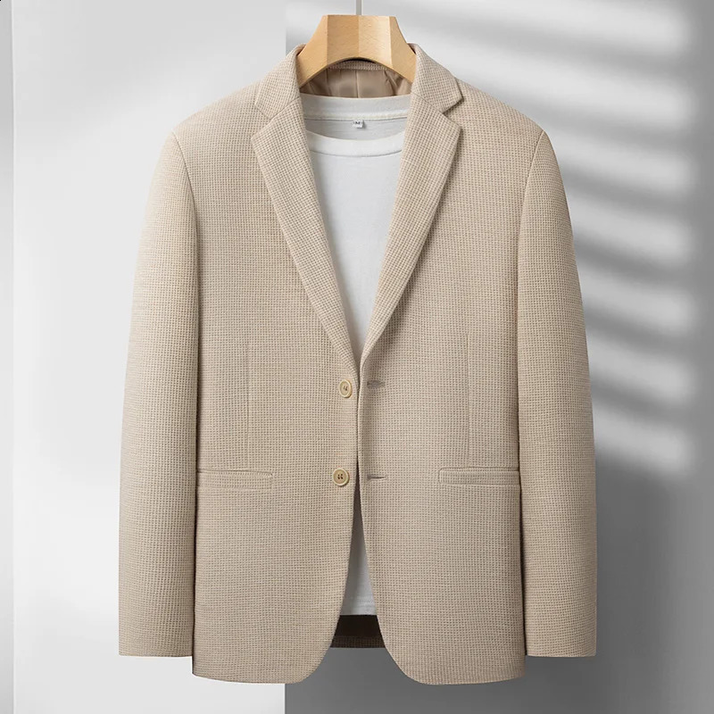 Suit à hommes Boutique haut de gamme laine quatre saisons Mentleman Mentleman Business Costume Suit Top Coat 240902