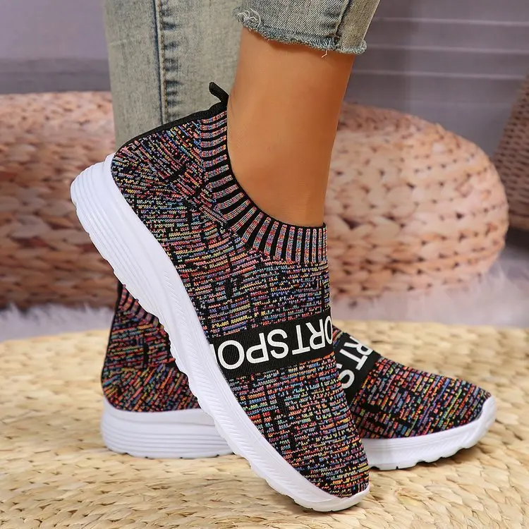 Chaussures de sport de grande taille pour l'automne 2025 pour femmes NOUVEAUXE BEAUTRE ÉLASTIQUE CASSÉ