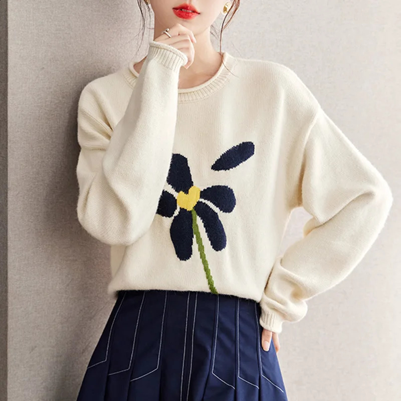 2024 Autumn Winter Women Knitting Sweater Casual Round Neck Loose Pullovers Lucky Flowers Print Crochet Modern Clothes 240904