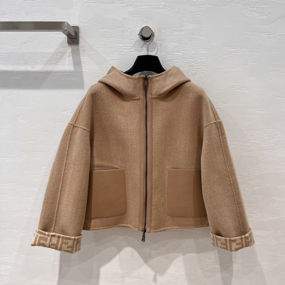 Designer de vestes pour femmes CC Brand Veste en cuir ladoma Skin Skin CC Luxury Fashion Style Gift High Quality Valentin Thanksgiving6211 Gxin