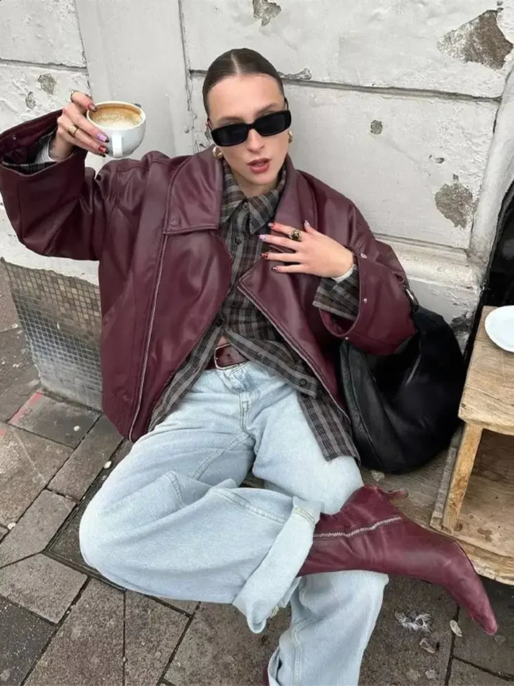 Women Retro Zipper Lapel Pu Leather Jacket Fashion Long Sleeved With Button Short Coat 2024 Autumn Ladies Red Chic Outerwear 240903