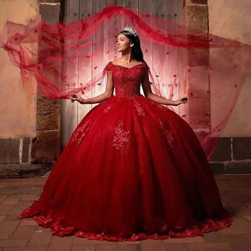 Robe Quinceanera rouge élégante avec longue enveloppe en dentelle, épaules dénudées, robe de bal, mascarade, pour dames, 2024