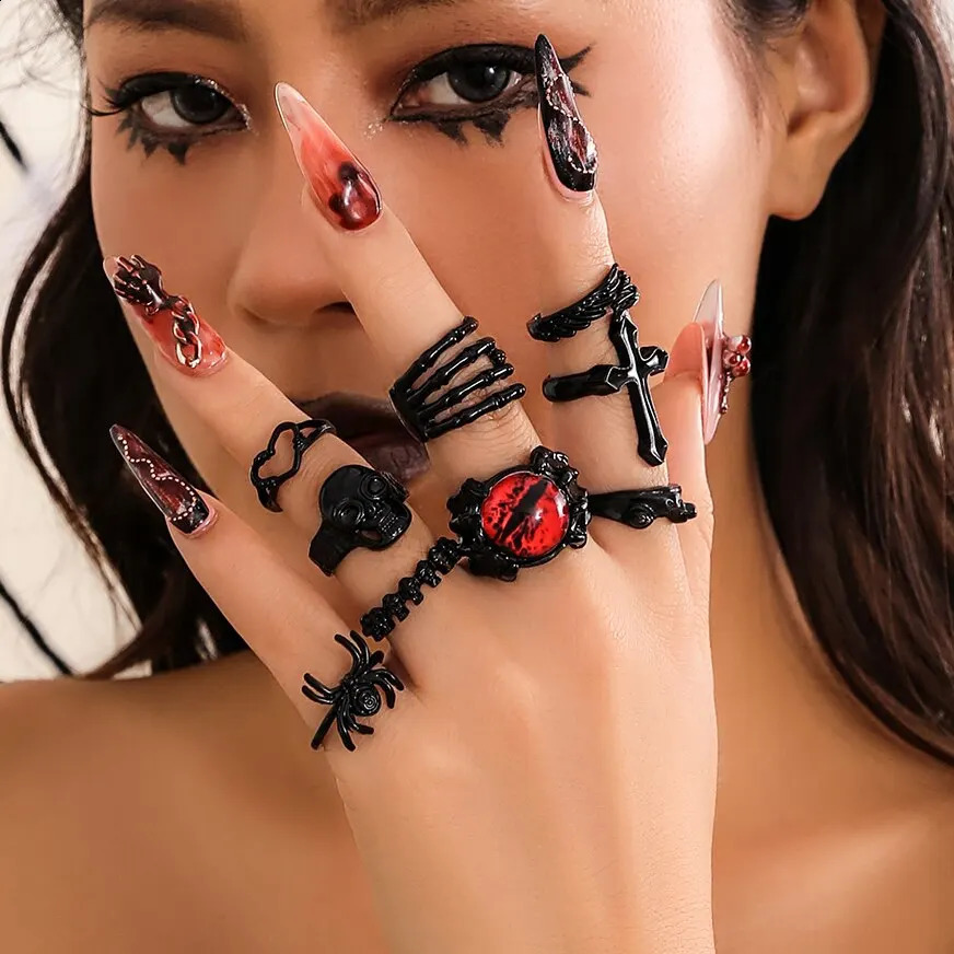 9 pieces/set Gothic Black Devil Eyes Skeleton Spider Palm Ring Womens Retro Cross Jesus Love Ring Halloween Jewelry Gift 240905